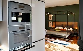 Edler Wohnraum Luxurioeses Studio Im Zentrum Mit Balkon, Kaffeevollautomat, Klima & Parkplatz